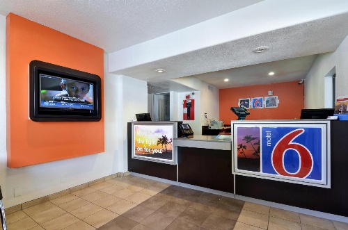 Motel 6 Big Bear image 2