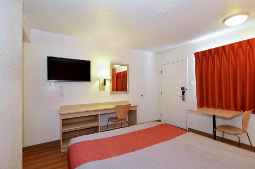 Motel 6 Big Bear image 25
