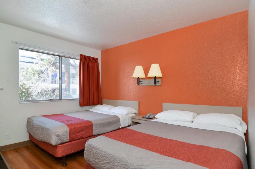 Motel 6 Big Bear Main image