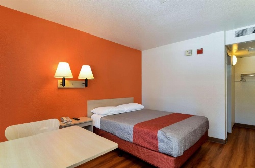 Motel 6 Big Bear image 36