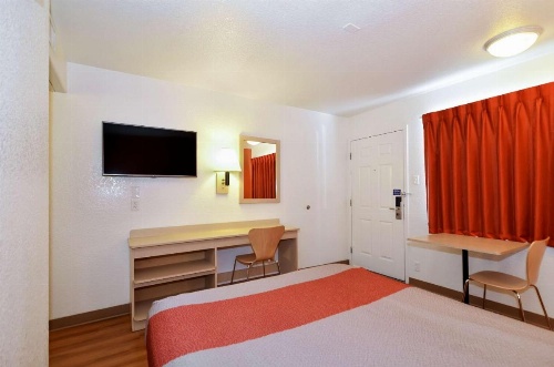 Motel 6 Big Bear image 37