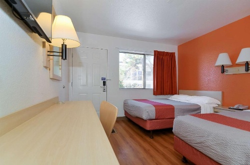 Motel 6 Big Bear image 42