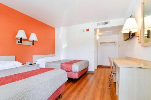 Motel 6 Big Bear image 43