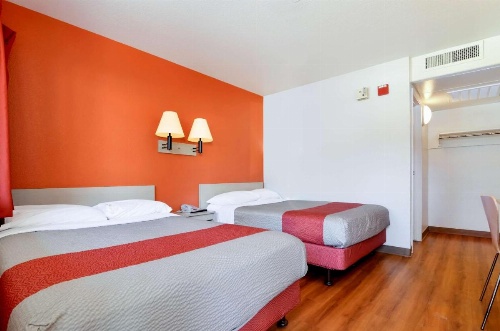 Motel 6 Big Bear image 44